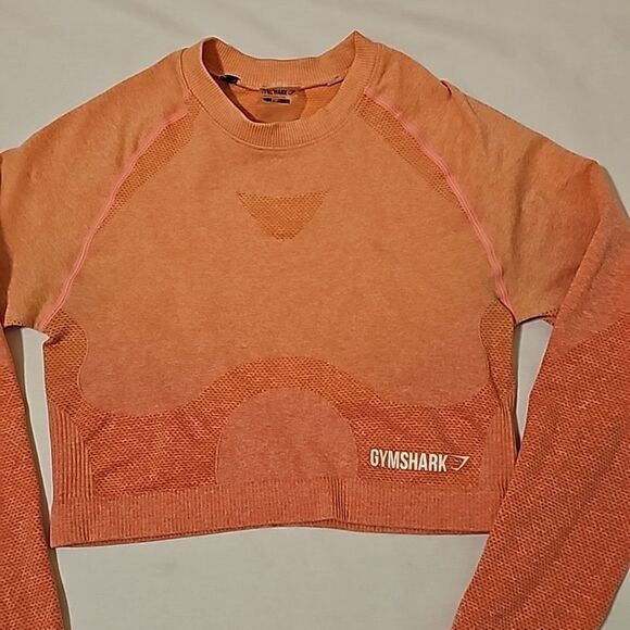 Gymshark top small - Picture 2 of 8